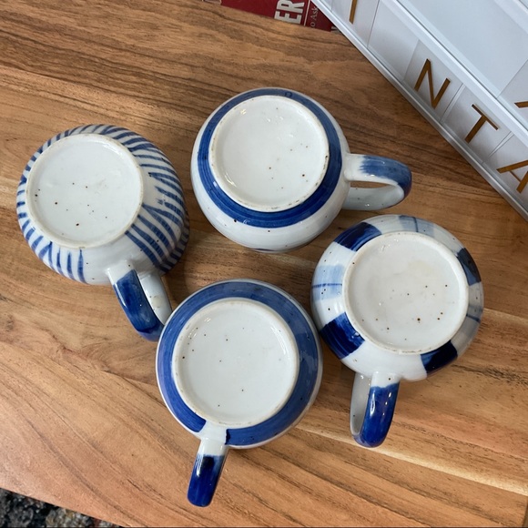 Mug 4 PC. Set Blue And White Stripe Floral Ceramic Cups 10 OZ. - Picture 8 of 8